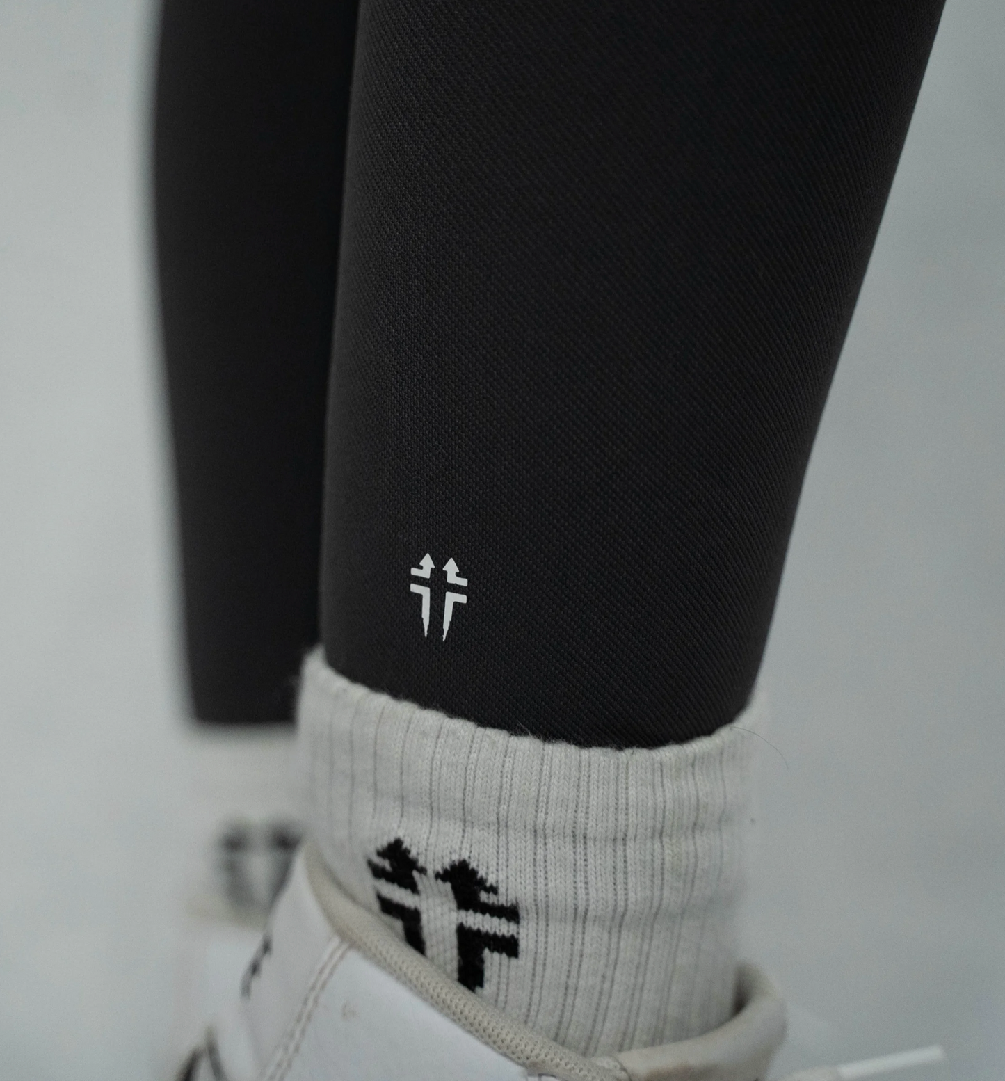 Foundation Leggings